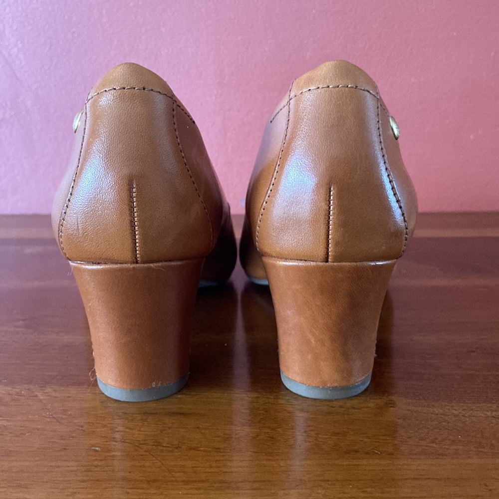 Leather Heels size 8 - Picture 3 of 9